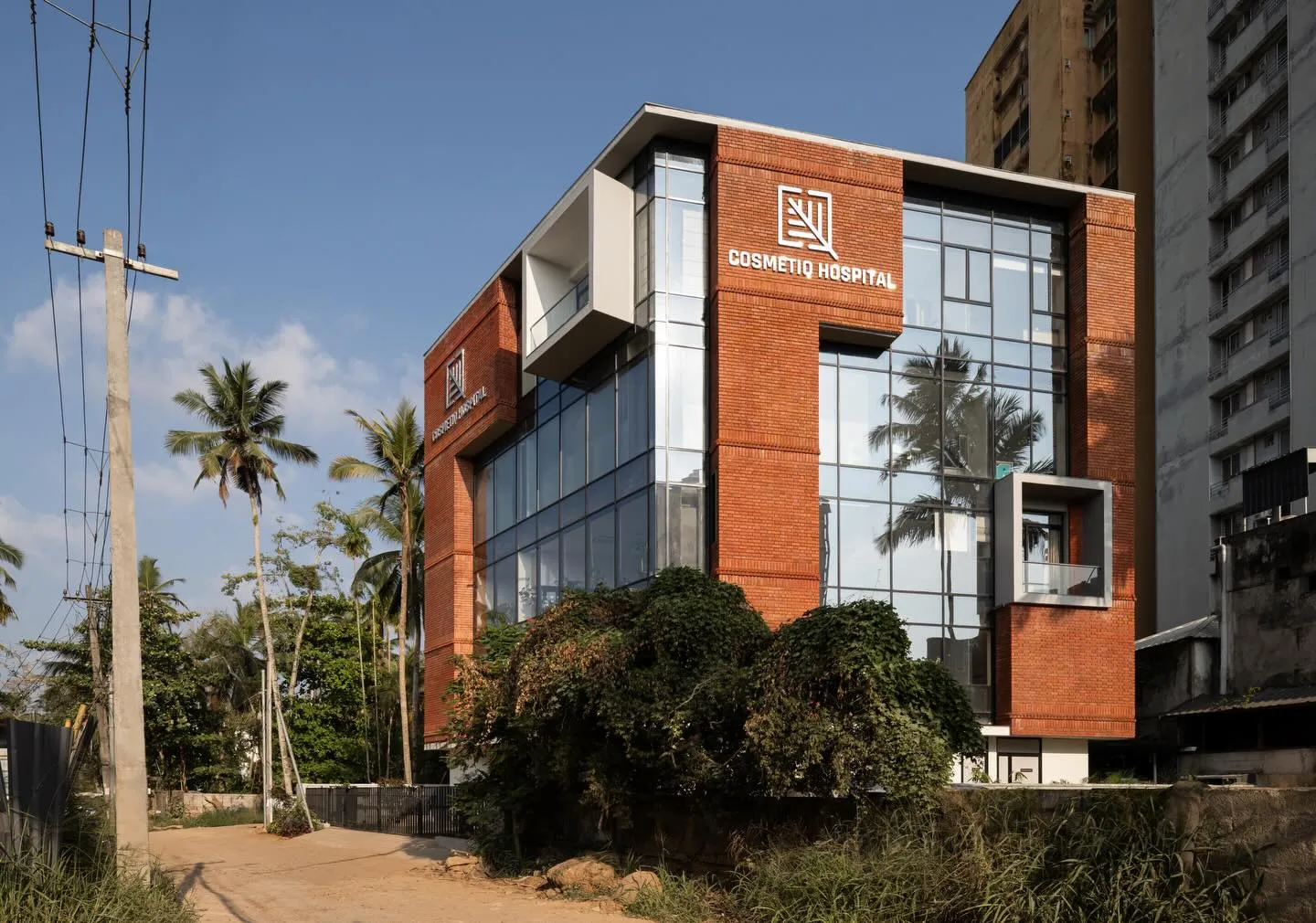 Cosmetiq Hospital, Trivandrum